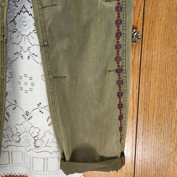 Sundance Remembered Dreams Embroidered Cargo Pants - Picture 7 of 13